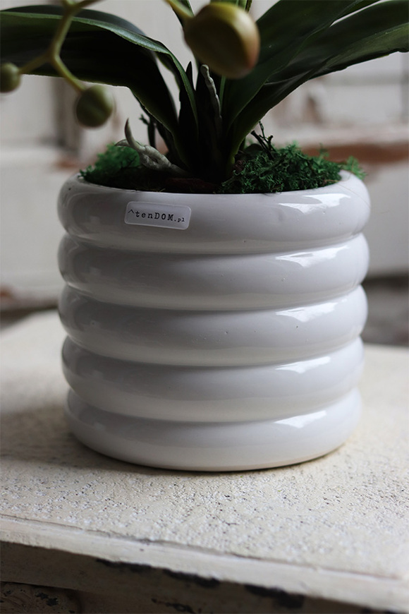 Hetra Fuksja, sztuczny storczyk w białej donicy, wys.56cm