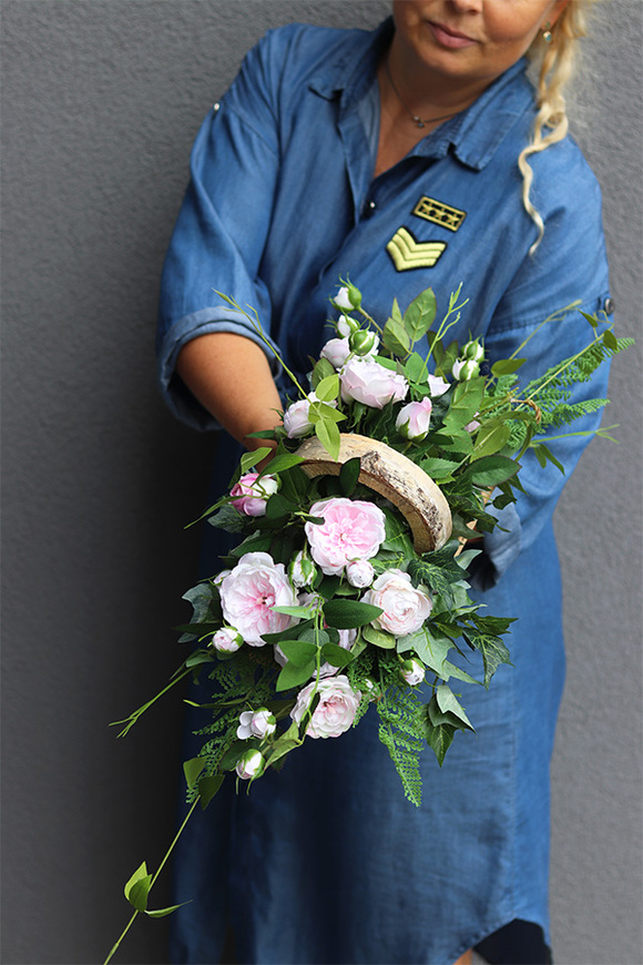 Pink Memory Angels, dekoracja nagrobna na plastrze drewna