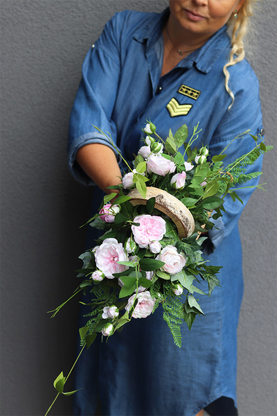 Pink Memory Angels, dekoracja nagrobna na plastrze drewna