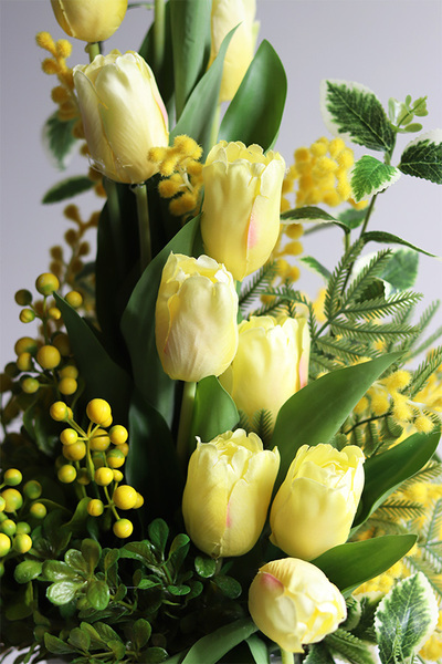 Żółte Tulipany, kompozycja wiosenna z tulipanami