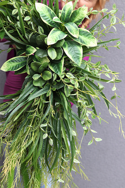 Zielony Świat, asymetryczny zielony wianek