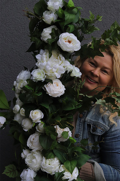 Sylia White, biała dekoracyjna girlanda, dł.100cm