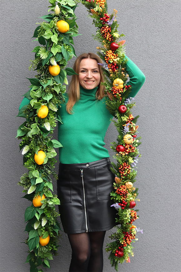 Włoskie Cytryny, zielona girlanda dekoracyjna z owocami