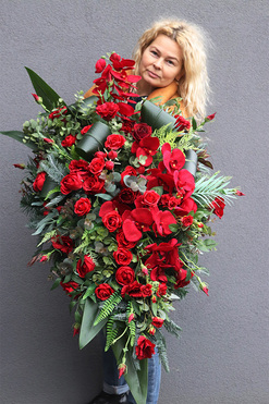 Red Vera, czerwona wiązanka nagrobna, dł.120cm 