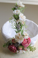 Trullana, dekorowany koszyczek wielkanocny