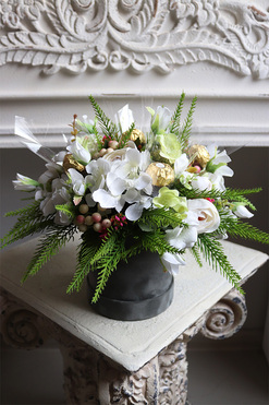 flowerbox z czekoladkami Neliasa Chocolate, wym.25x30cm 