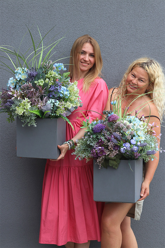 Ecolite Concrete, kompozycja kwiatowa