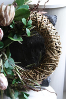 Tredera Volcan, wieniec nagrobny na ciężkiej tacy