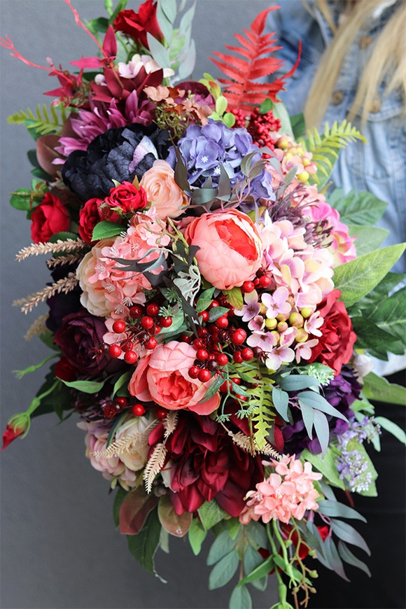 Karussa, kompozycja nagrobna w naczyniu łódce, wym.47x70cm