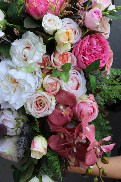 Hellena, elegancka kompozycja nagrobna, wym.38x72x40cm