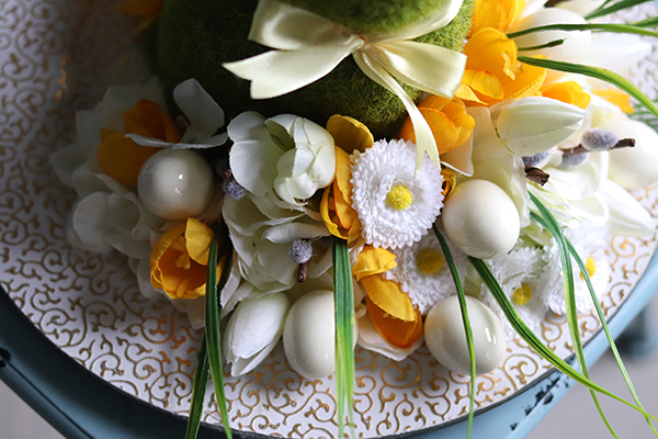 Forest - Zając z Mchu, wielkanocny stroik na talerzu, wym.25x45cm