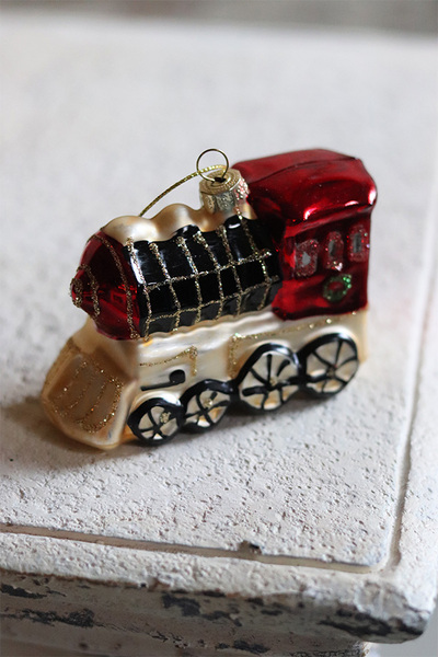 Baśniowe Święta, szklana bombka bożonarodzeniowa, lokomotywa, wym.7x10x4cm