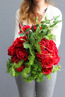 Czerwone Róże Heartano Premium, bukiet nagrobny w kształcie serca, wym.50x55cm