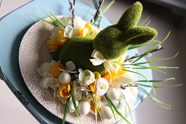 Forest - Zając z Mchu, wielkanocny stroik na talerzu, wym.25x45cm