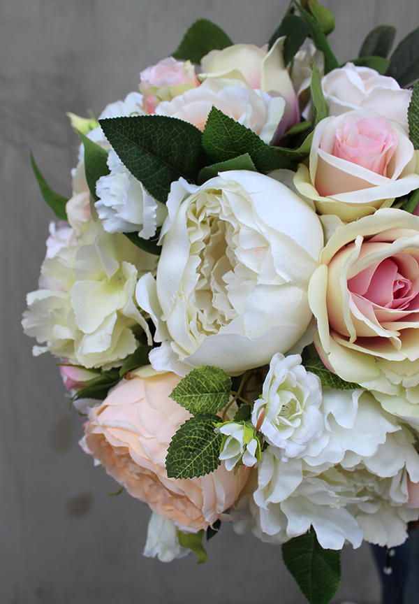 dekoracja ślubna, kwiatowa Kula Maria Antonina, śr.32cm