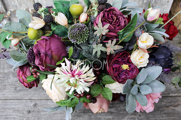 bukiet / kwiatowa kompozycja England Gold większa, wys.37cm