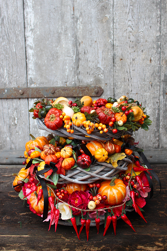 efektowny wianek Jesienne Dynie z Chilli, śr.33cm 