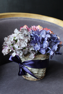 kosz z kwiatami Romantyczna Hortensja Premium 23x25cm