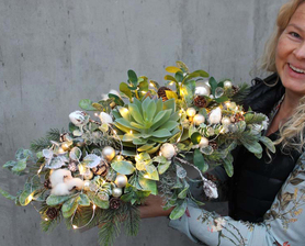 bożonarodzeniowy stroik / kompozycja Sukulent, wys.20x42x25cm