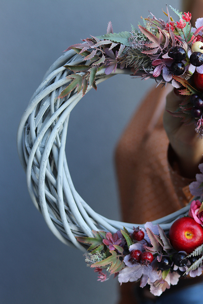 Apple Fall 2, asymetryczny wianek jesienny, śr.36cm 