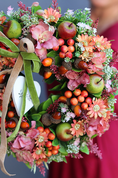 atrakcyjny jesienny wianek, Jesienne Serce, śr.30cm  