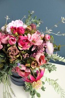 doskonała kompozycja / flowerbox / bukiet, Wild Beauty, wys.30cm