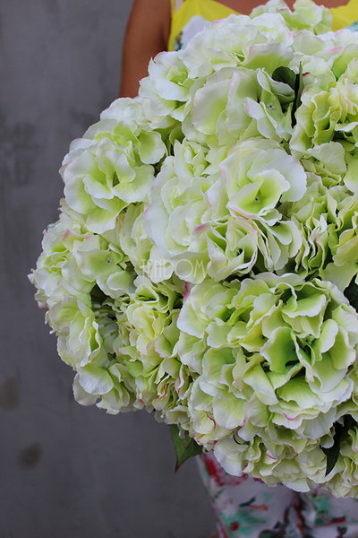 kosz Love Provance z pistacjowymi hortensjami wys.55cm 