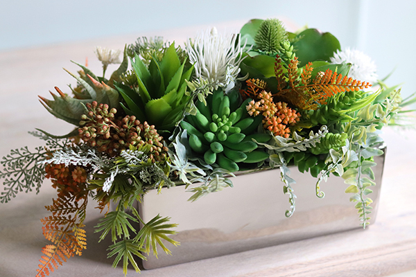 kompozycja z sukulentami Simple Silver Orange, wys.21cm