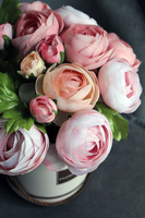 kompozycja kwiatowa / bukiet flowerbox Różowe Pełniki, wys.27cm