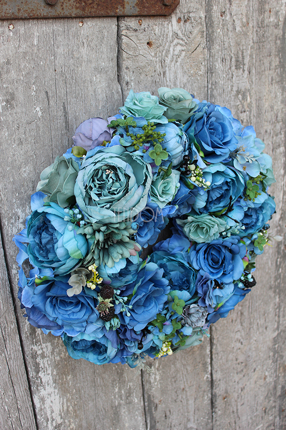 Błękit Nieba, mięsisty wianek na drzwi, śr.36cm