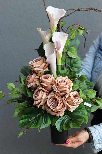 Bliskość Cappuccino 2, bukiet nagrobny do wazonu, wys.58cm