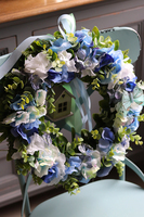 kwiatowy wiosenny wianek z domkiem, Telinas Blue, śr.40cm