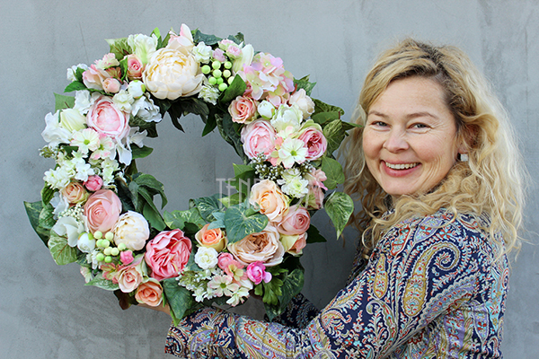 dekoracyjny, ogromny wieniec Pałac 2, śr.45cm