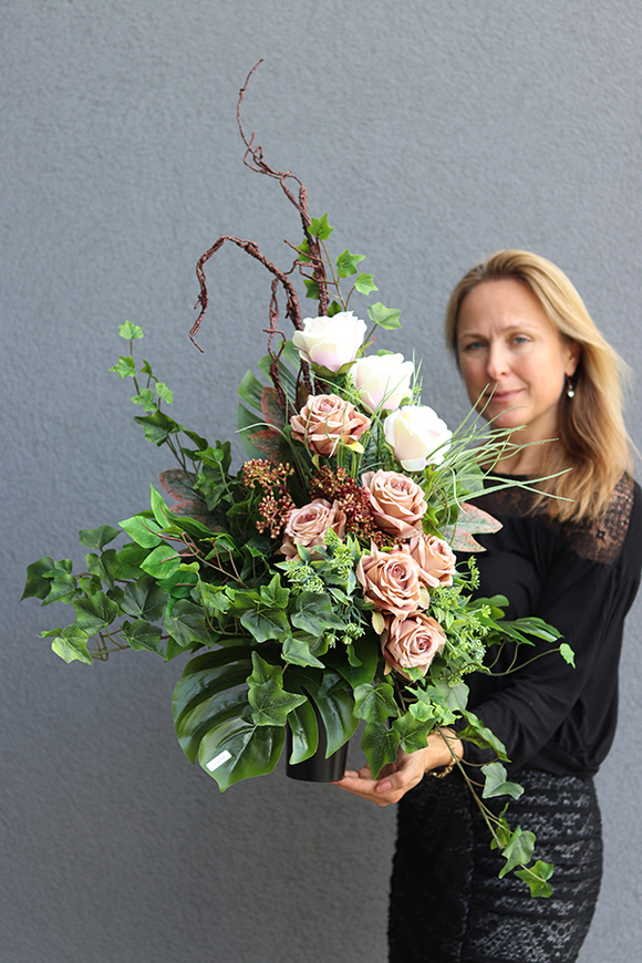 Bliskość Cappuccino, bukiet nagrobny do wazonu, wys.79cm