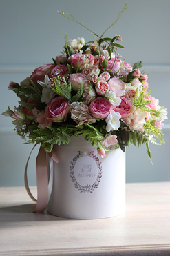 Refita, biały flowerbox z kolorowymi kwiatami, wys.40cm