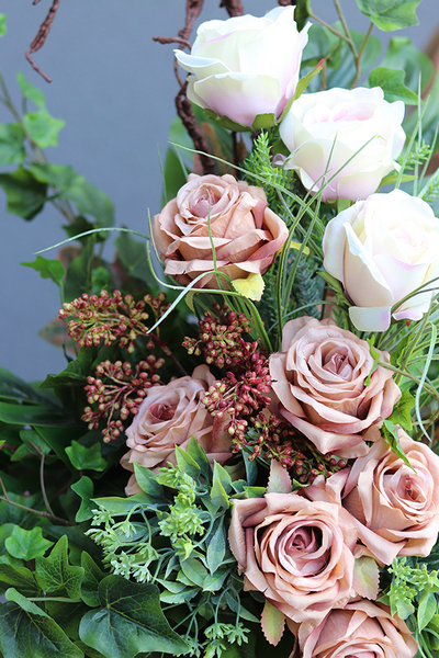 Bliskość Cappuccino, bukiet nagrobny do wazonu, wys.79cm