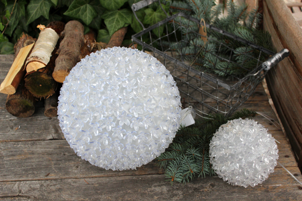 kula świetlna 300 LED zimna biała