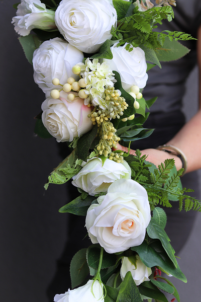 girlanda z wysokiej jakości białych i kremowych kwiatów, Przyjęcie Komunijne dł.120cm 