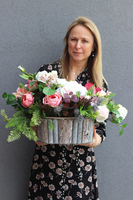 Hellena, elegancka kompozycja nagrobna, wym.38x72x40cm