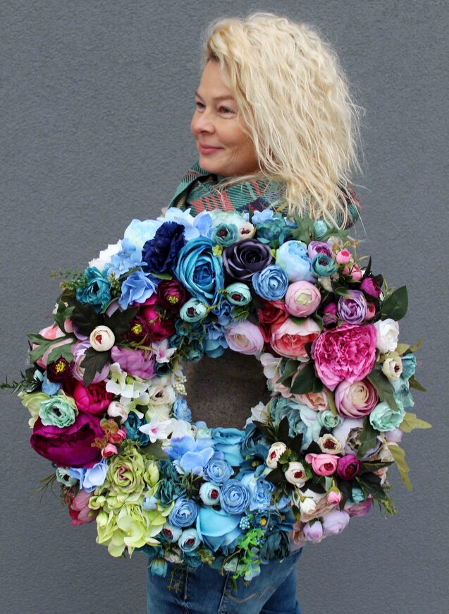 Caryca Katarzyna, duży wianek na drzwi, śr.55cm 