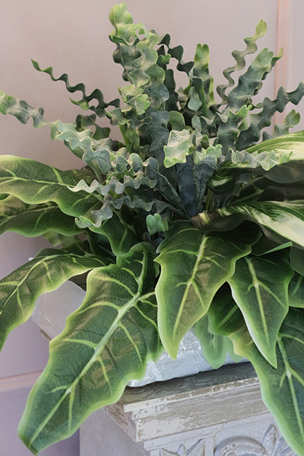 kompozycja ze sztucznych zielonych roślin Morella, wym.40x55x80cm