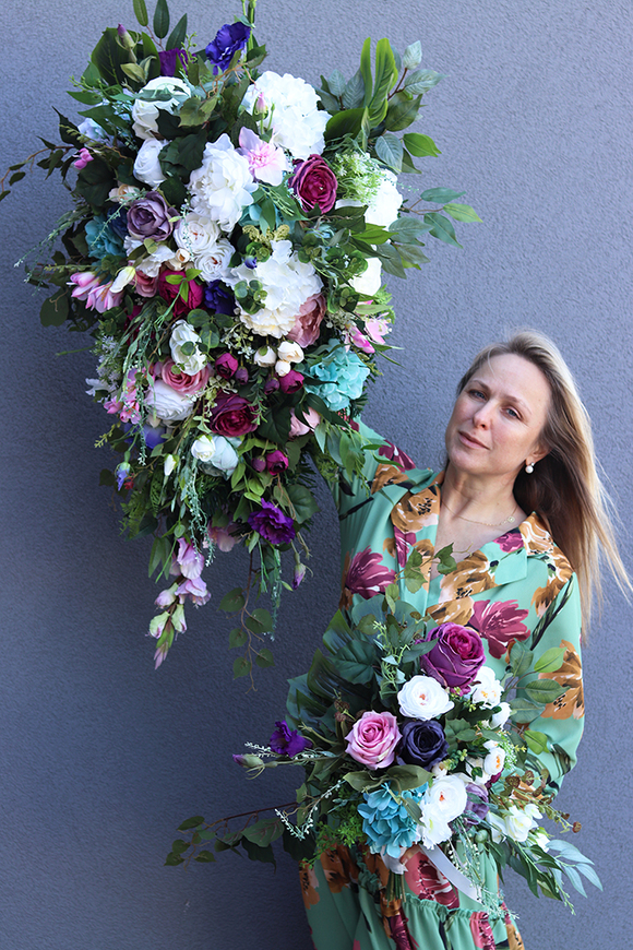 Georgina, duża dekoracja / wiązanka nagrobna, dł.110cm 