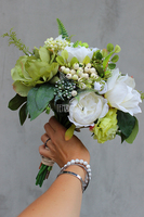 bukiet kwiatów Biała Teresa, wys.34cm