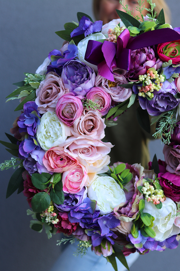 bogaty wianek kwiatowy na drzwi, Salvia, śr.45cm