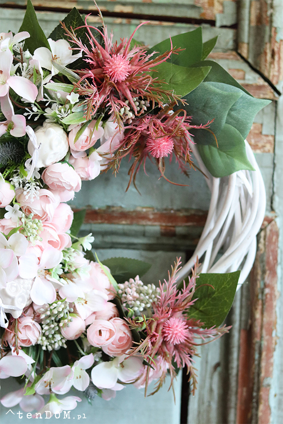 Blendina, elegancki wianek na wiosnę, śr.30cm 