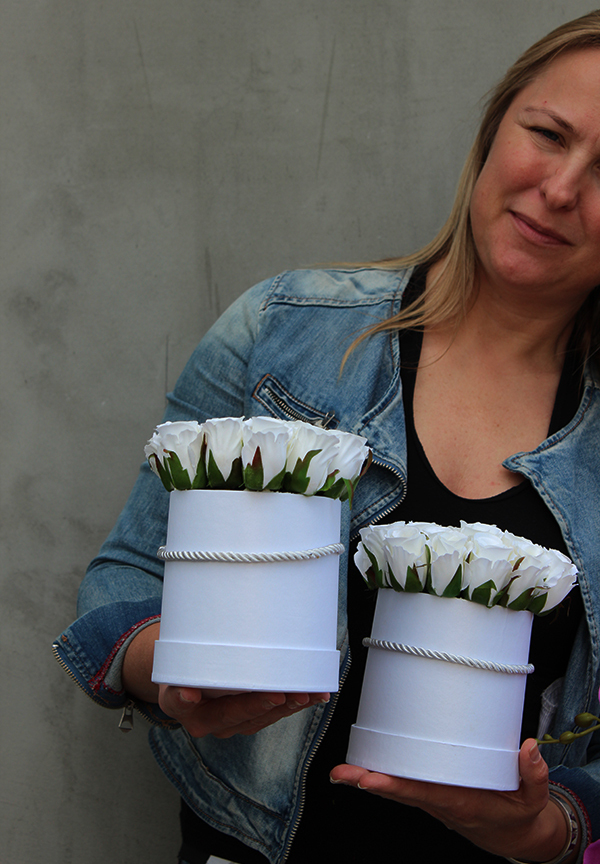 kompozycja kwiatowa / bukiet Flowerbox Kalena, 1szt. wys.18cm