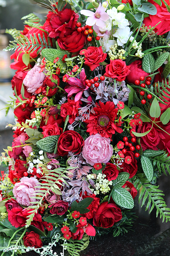 kompozycja / wiązanka nagrobna, Czerwona Nadzieja, dł.95cm 