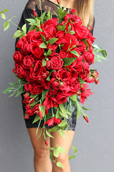 Czerwona Chwila, kompozycja nagrobna w misie ceramicznej, wym.37x57cm 