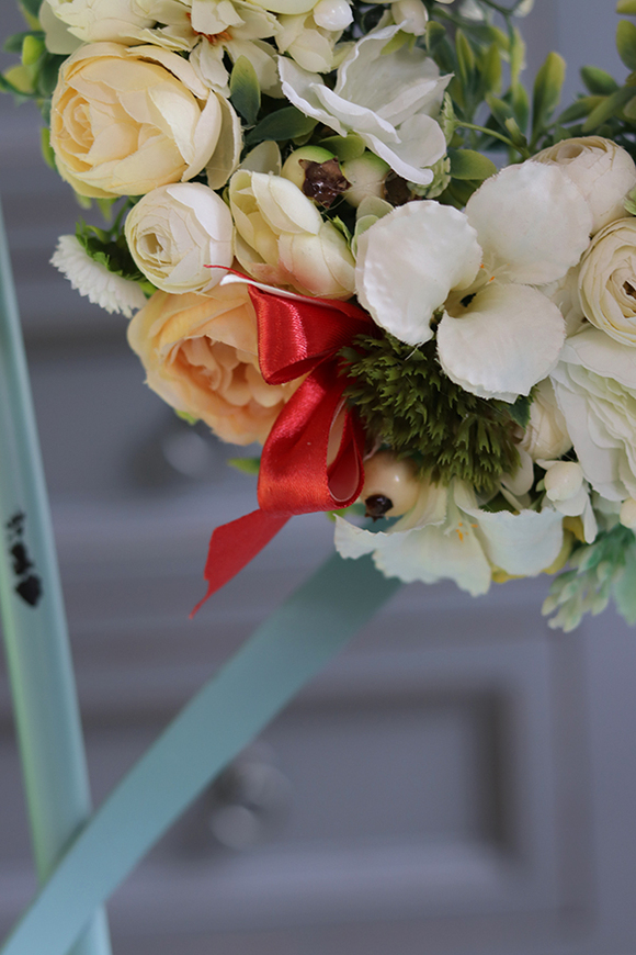 Derona, uroczy wianek z ptaszkiem i motylkiem, śr.28cm