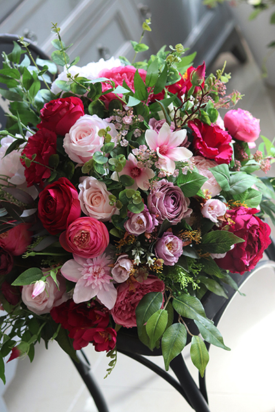 Terensja, barwna kompozycja w czarnej misie, wym.50x60cm